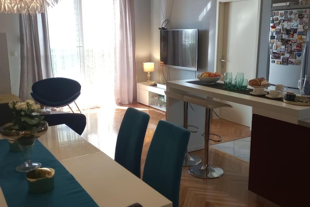 Apartment Pupila Solin Exteriör bild